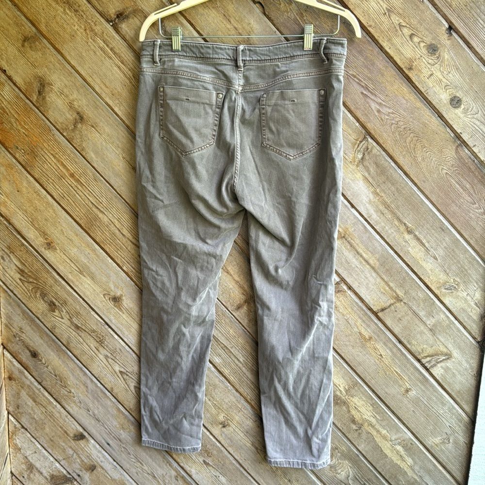 J. Jill authentic fit, slim ankle denim jeans taupe brown size 12. - Picture 6 of 6